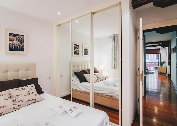 Διαμέρισμα Old Town Madari By People